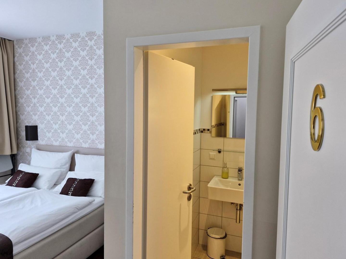 List Five - Your British Guesthouse Stuttgart Exterior foto